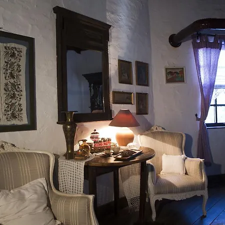 Bakkhos Guest house Kusadasi